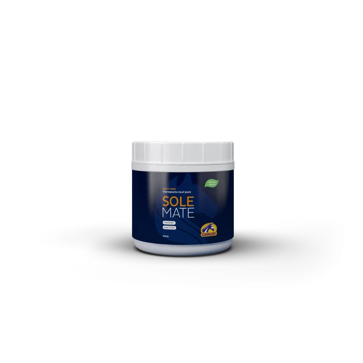 pasta-dla-wrażliwych-kopyt-cavalor-solemate-1,6kg.png