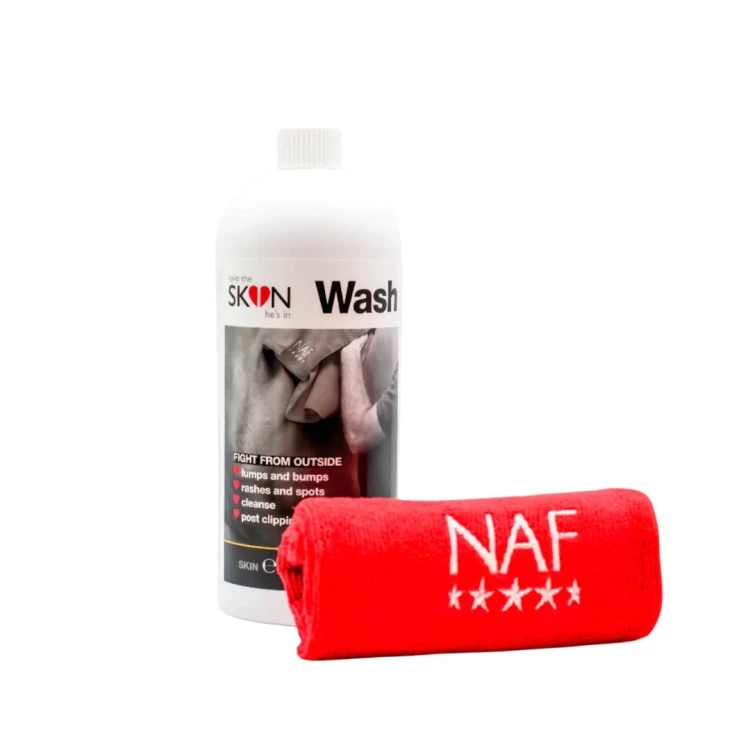 ziołowy preparat do pielęgnacji skóry konia oczyszczający sierść i wspierający regenerację skóry.png