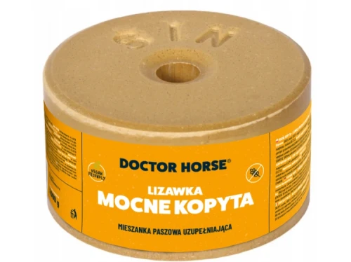 pol_pm_Mocne-Kopyta-lizawka-mineralna-dla-koni-na-kopyta-siersc-i-skore-3kg-203_1.webp
