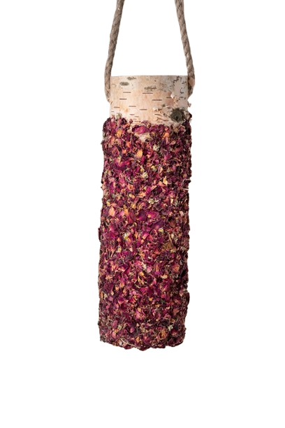 pol_pm_Gryzak-dla-koni-Rose-delight-164_2-removebg-preview.png